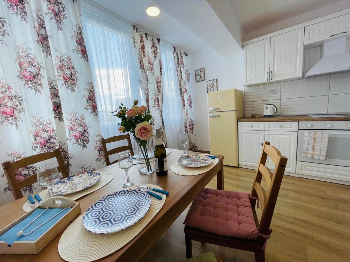 La Casa De Mary Apartment Burgas Luaran gambar